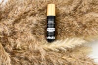 Naturstübli Aua Fleck Roller Rollon gestossen blauer Fleck Hämatom Prellung Verstauchung gestossen angeschlagen Druckschmerz schmerzen natürliche Unterstützung Naturprodukt hangefertigt das beste für dein Wohlbefinden schnelle Linderung